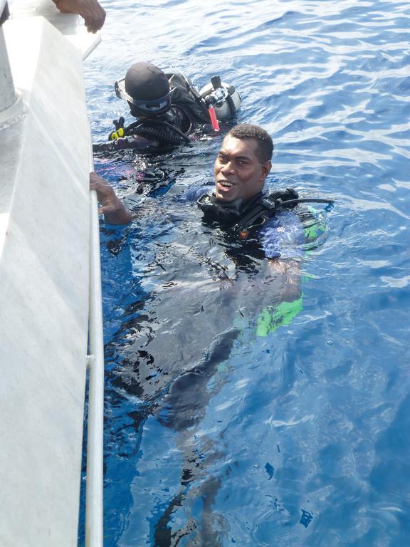 Mai Dive' Astrolabe Reef Resort Naqara Luaran gambar