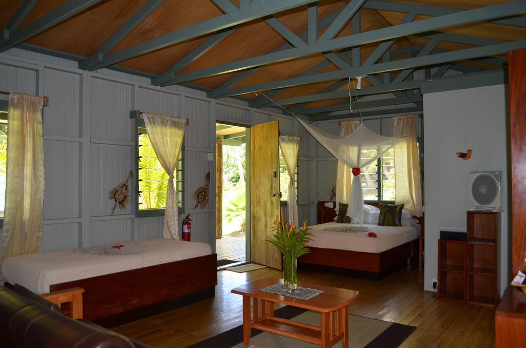 Mai Dive' Astrolabe Reef Resort Naqara Bilik gambar
